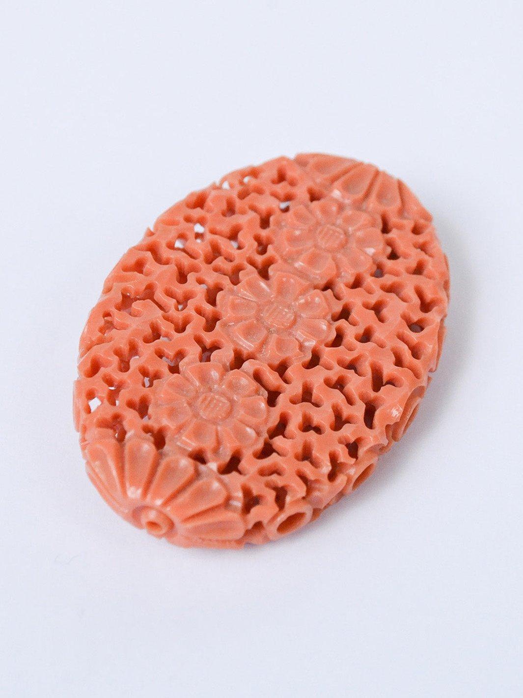 1980s pink resin brooch with floral print W22051801  Vintage 