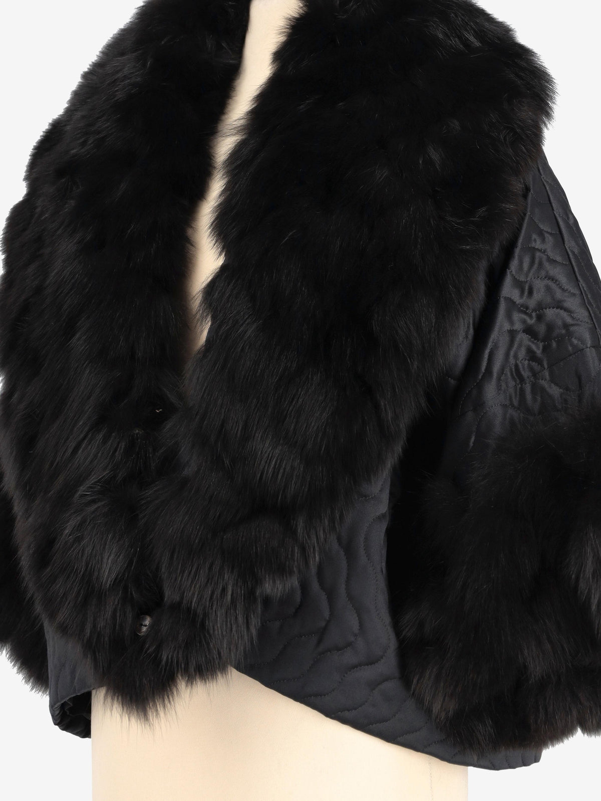 Fendi Fur Cropped Jacket W2511.118.22  Fendi 