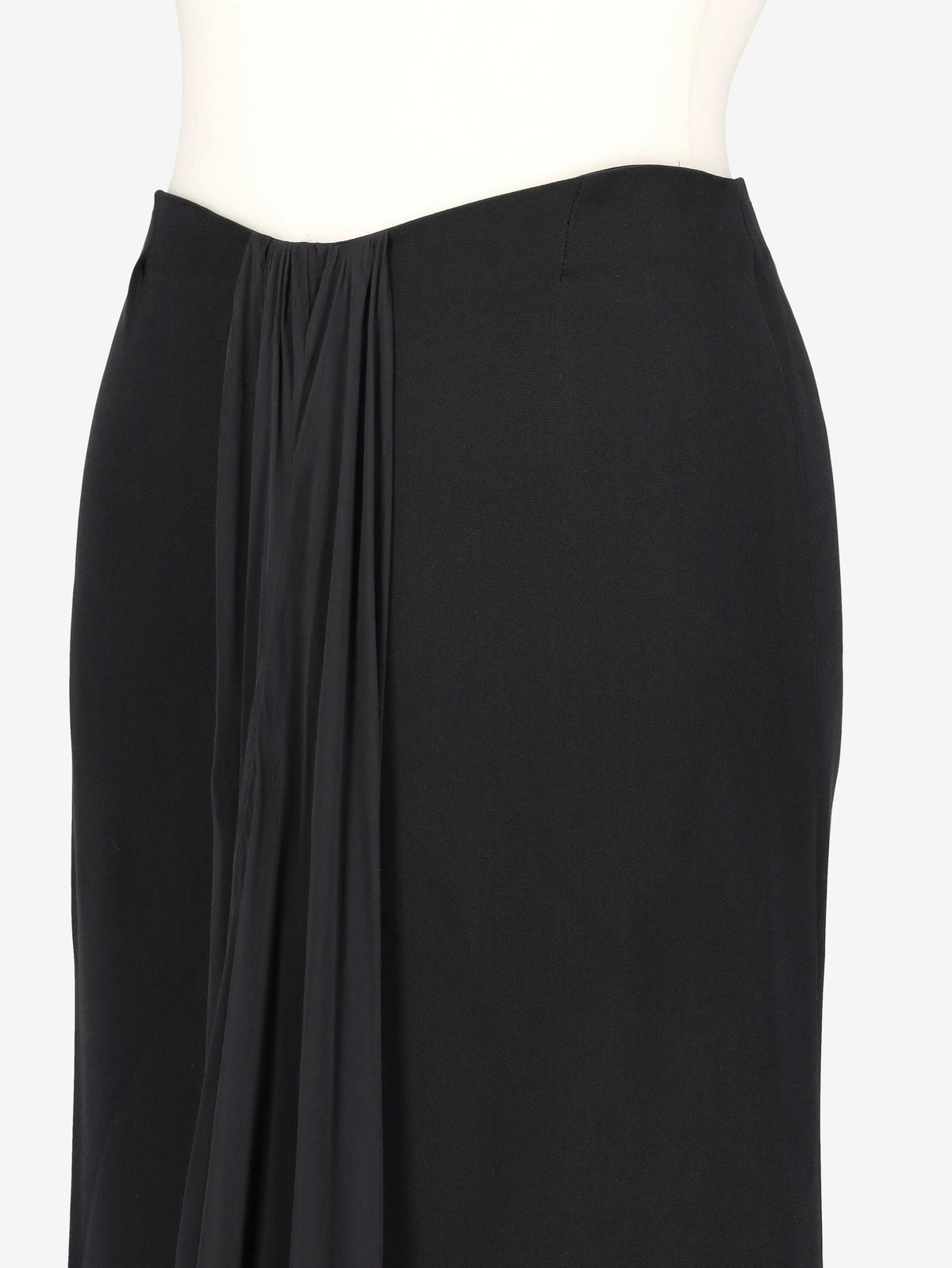 Gianfranco Ferré Long Lightweight Skirt 1012.15  Gianfranco Ferré 