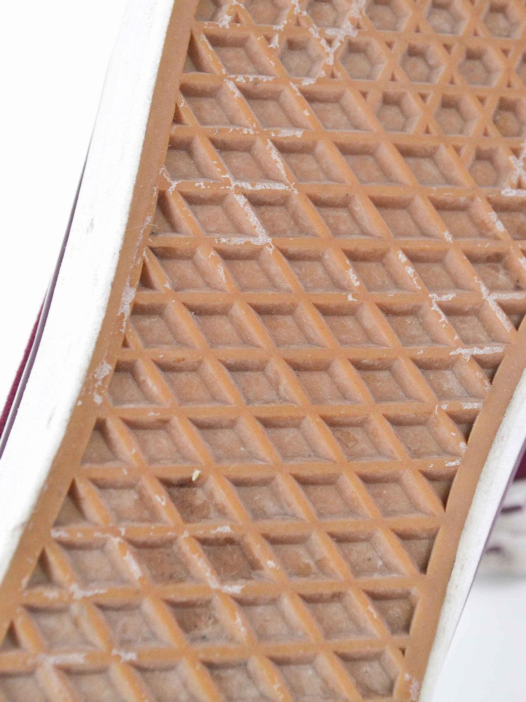 Y2K burgundy suede Vans sneakers W22050618  Vans 