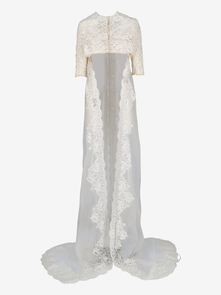 High-Low Bridal Cape in Lace M1702106  Vintage 