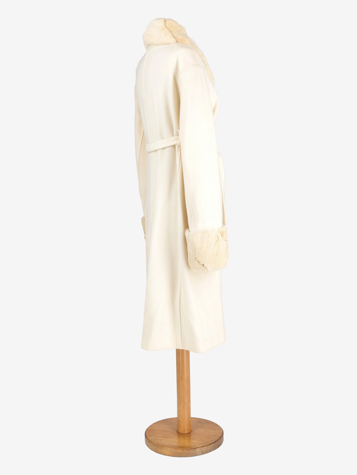 Fendi White Coat With Fur W2511.62  Fendi 