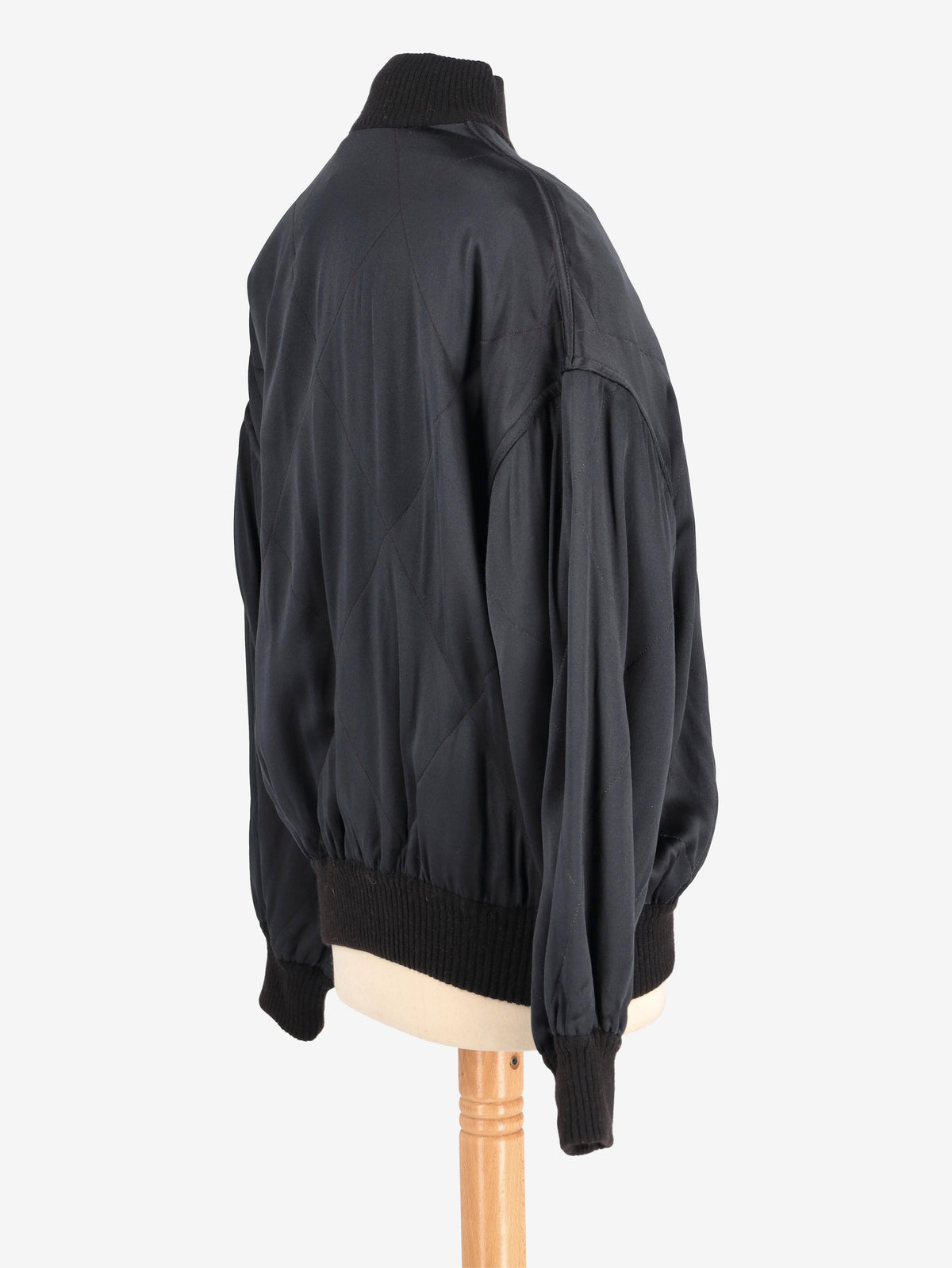 Vintage Black Quilted Jacket W2511.118.05  Vintage 