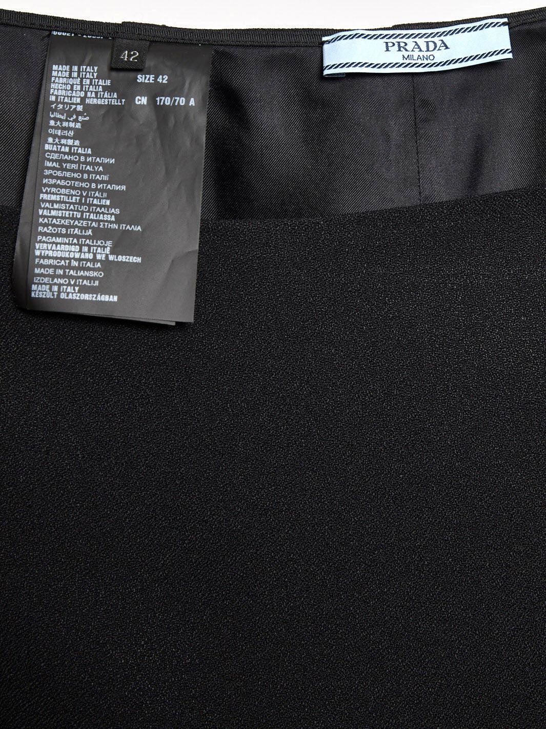 Y2K fitted Prada black miniskirt W2203024  Prada 