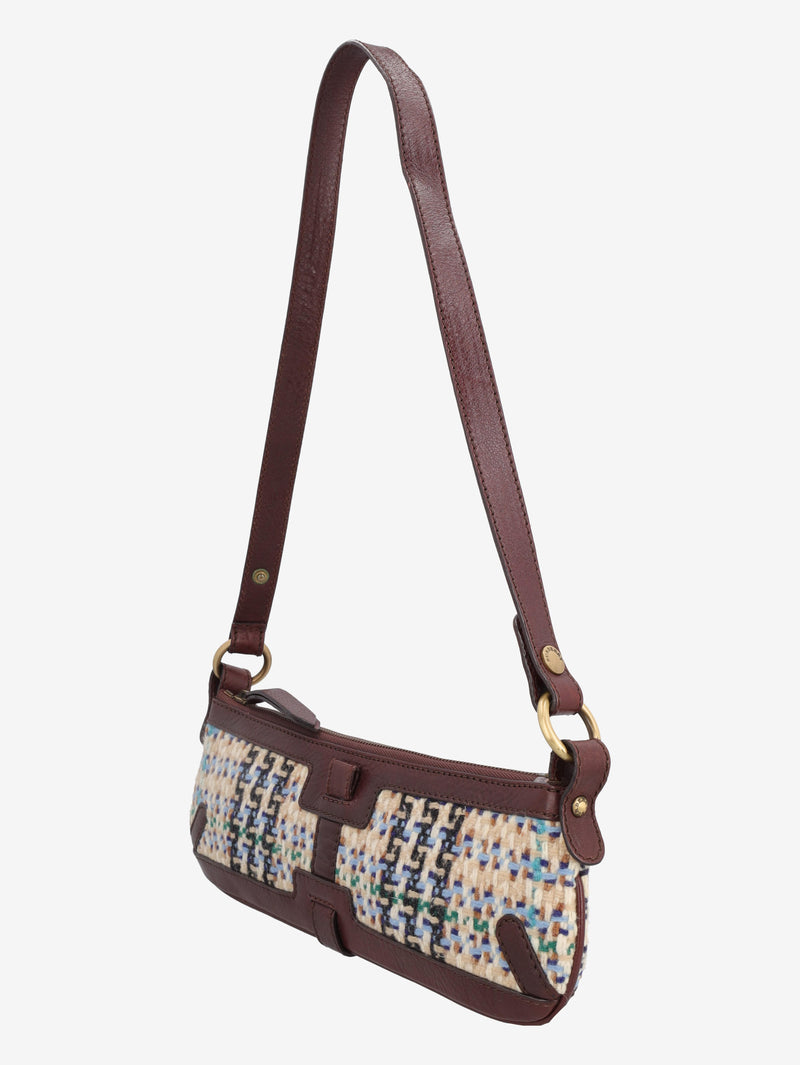 Burberry Knitted Baguette Bag WCV30052025.20  Burberry 