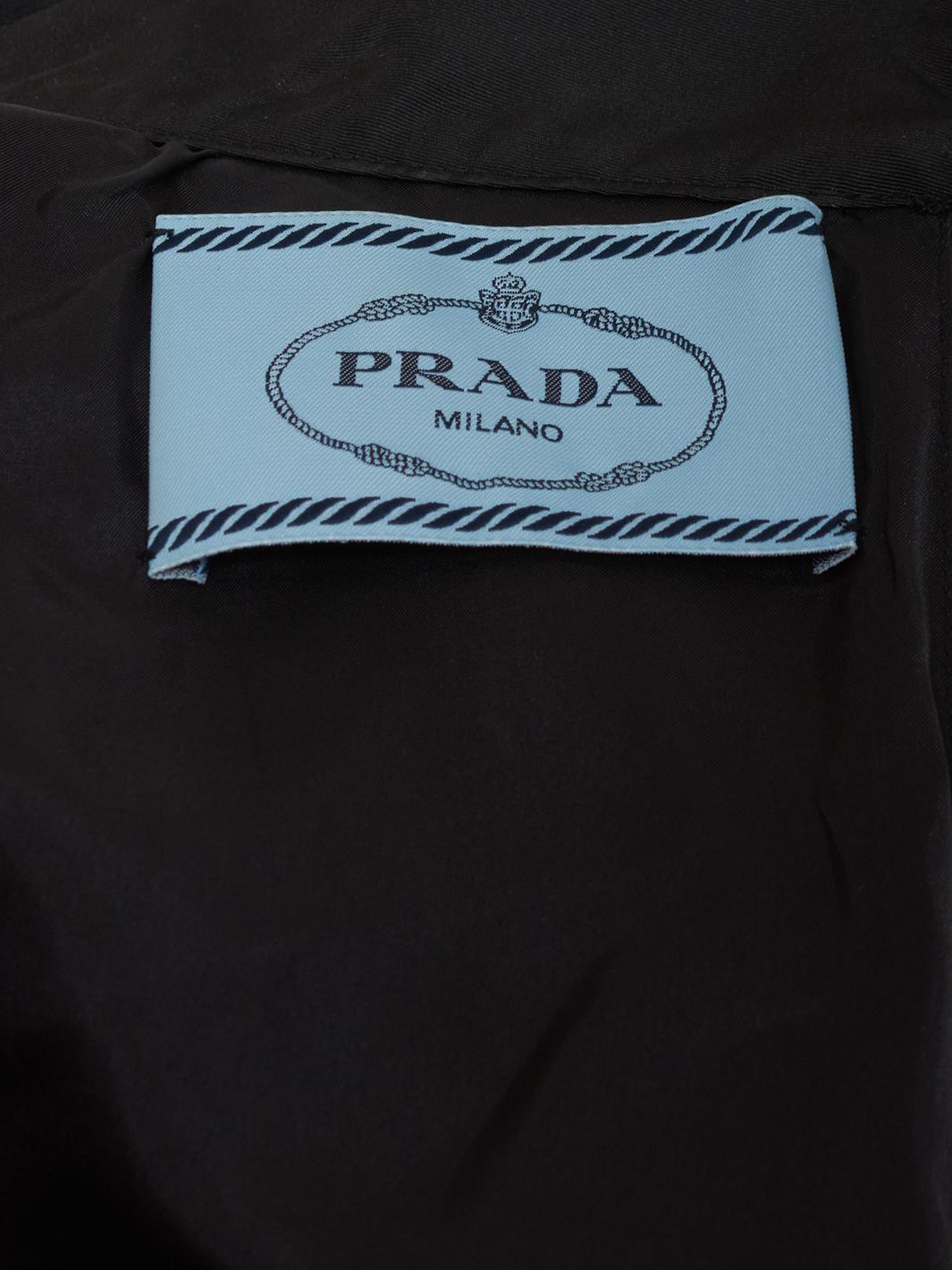 Prada 黑色丝绸套装