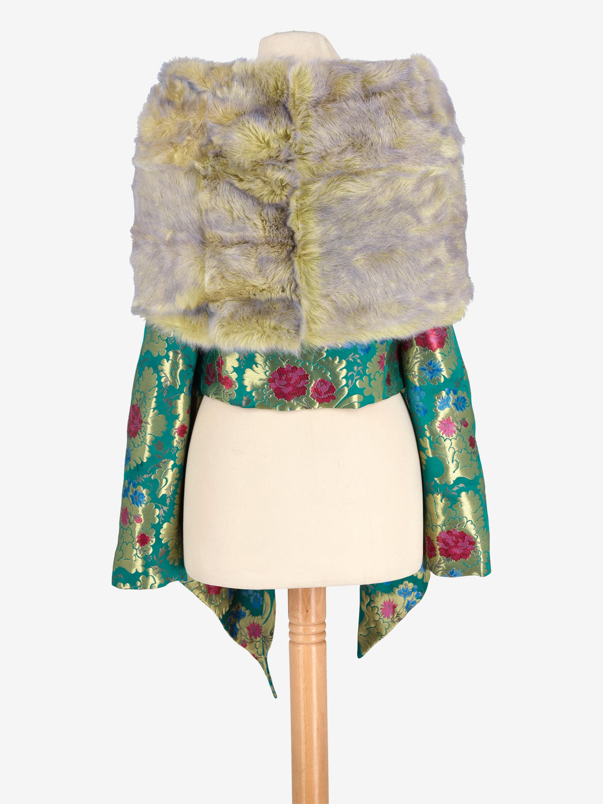 Voyage Oriental Pattern Jacket With Fur W2511.115.02  Voyage 
