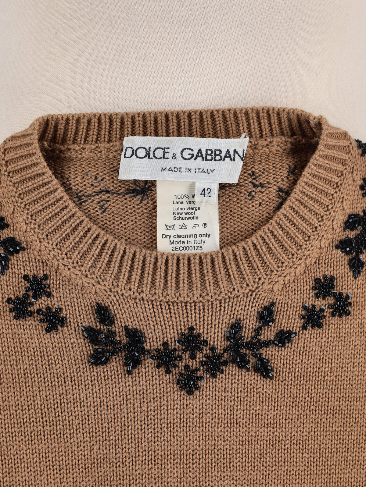 Dolce & Gabbana Knitted Wool T-Shirt with Beaded Floral Necklace Detail W7426.29  Dolce & Gabbana 