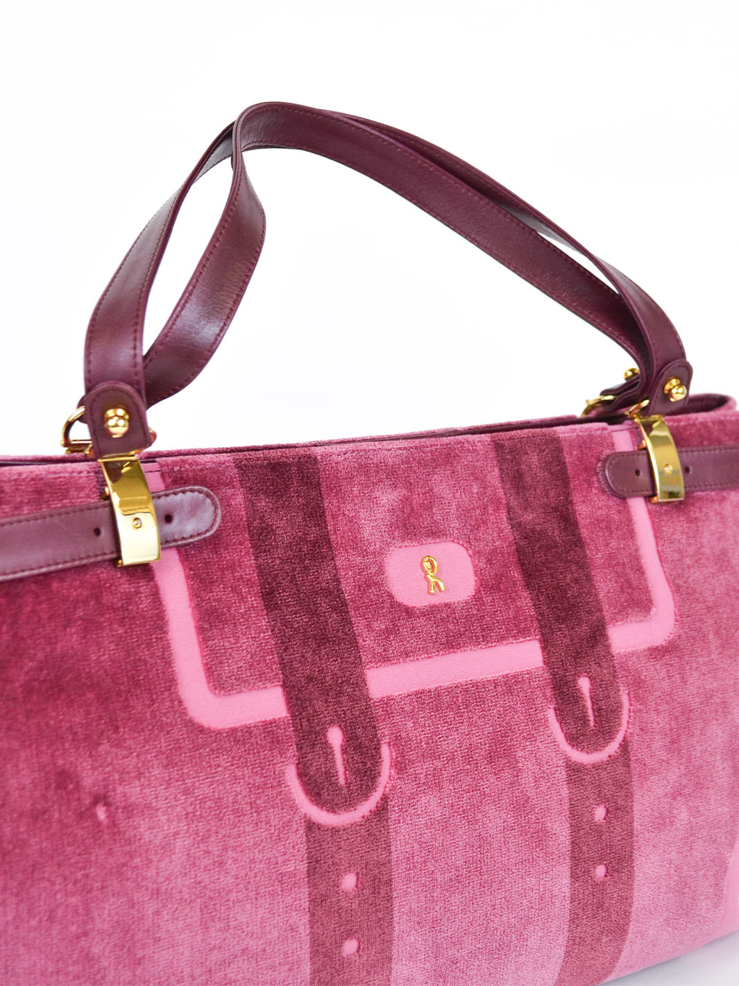 1970s Roberta DI Camerino pink velvet bag