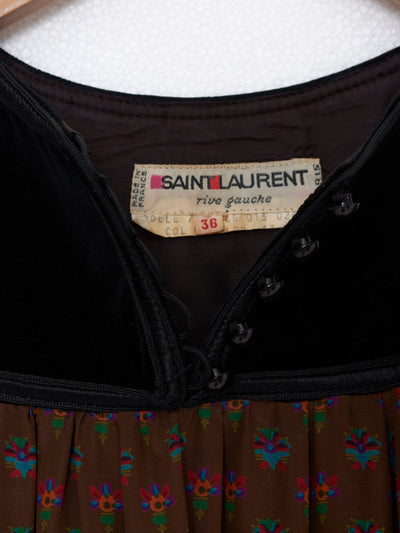 Yves Saint Laurent anni '70 in seta marrone con maniche a sbuffo