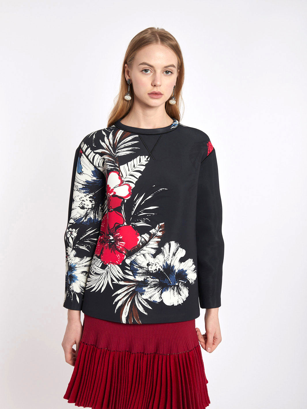 2010 Neoprene Aquilano Rimondi black sweater with floral print