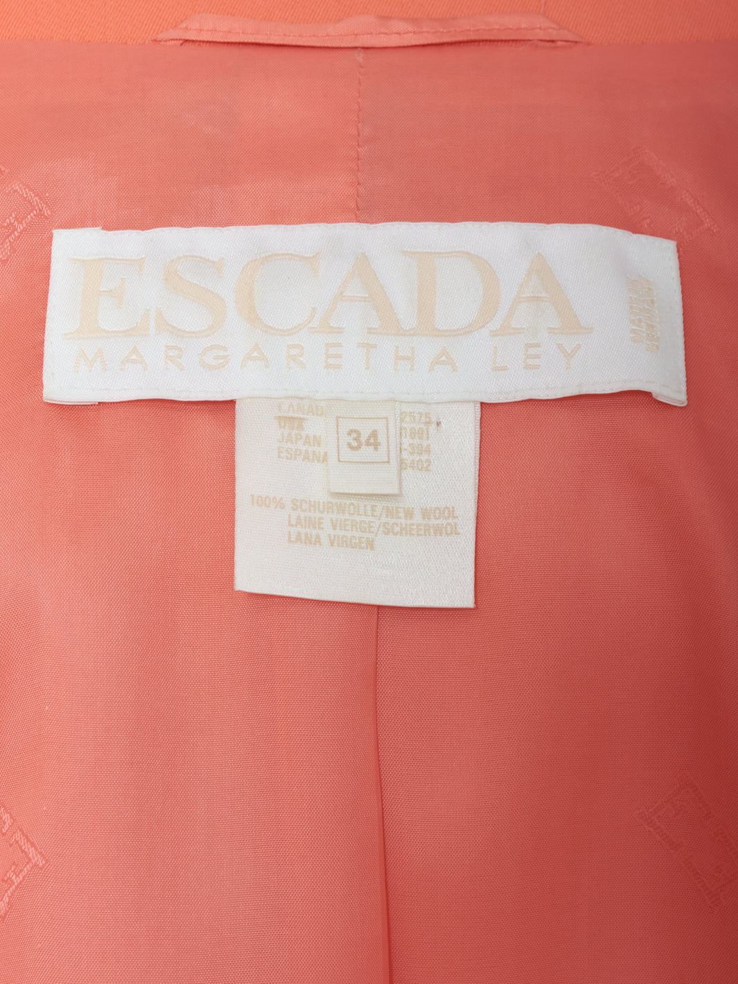 Escada 橙色套装