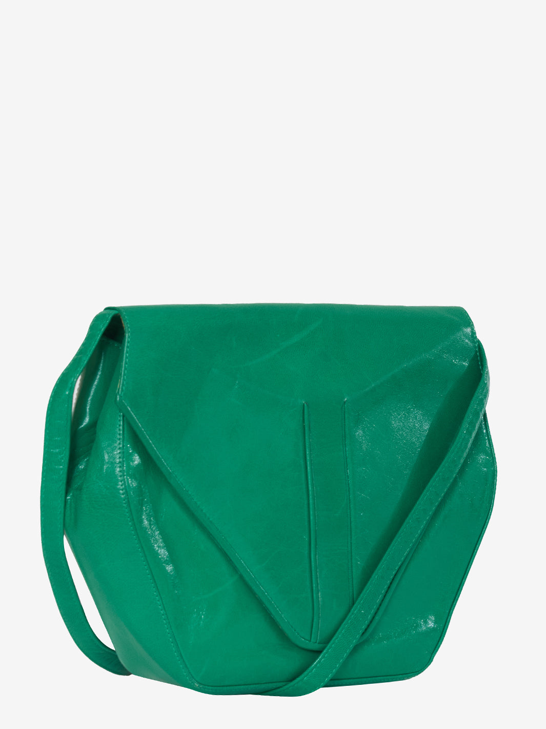 Green shoulder strap with hexagonal shape