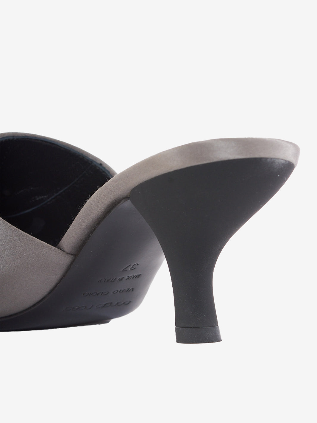 Sergio Rossi sandal in gray satin