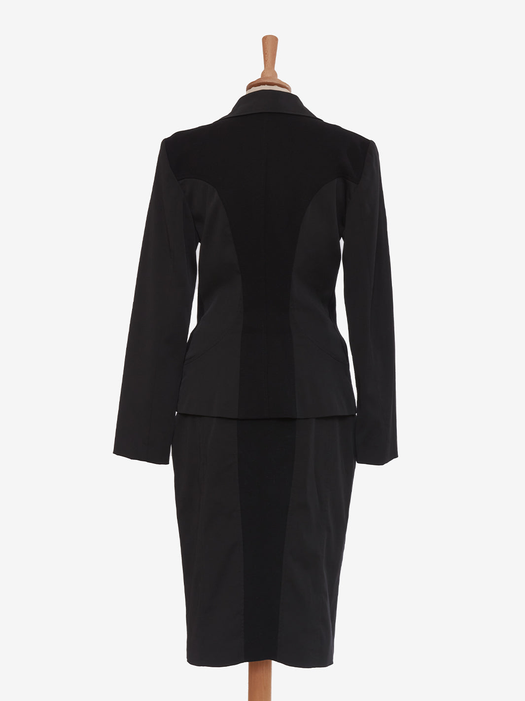 Thierry Mugler Tailleur 配有布质嵌件和拉链