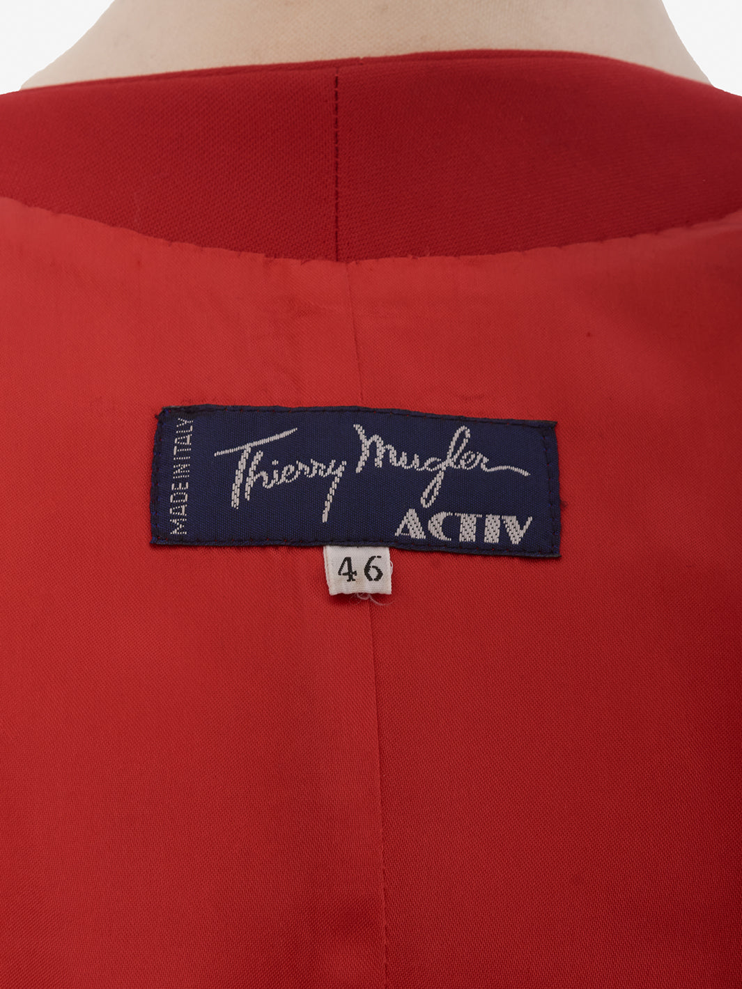 Thierry Mugler red Suit – Cavalli e Nastri