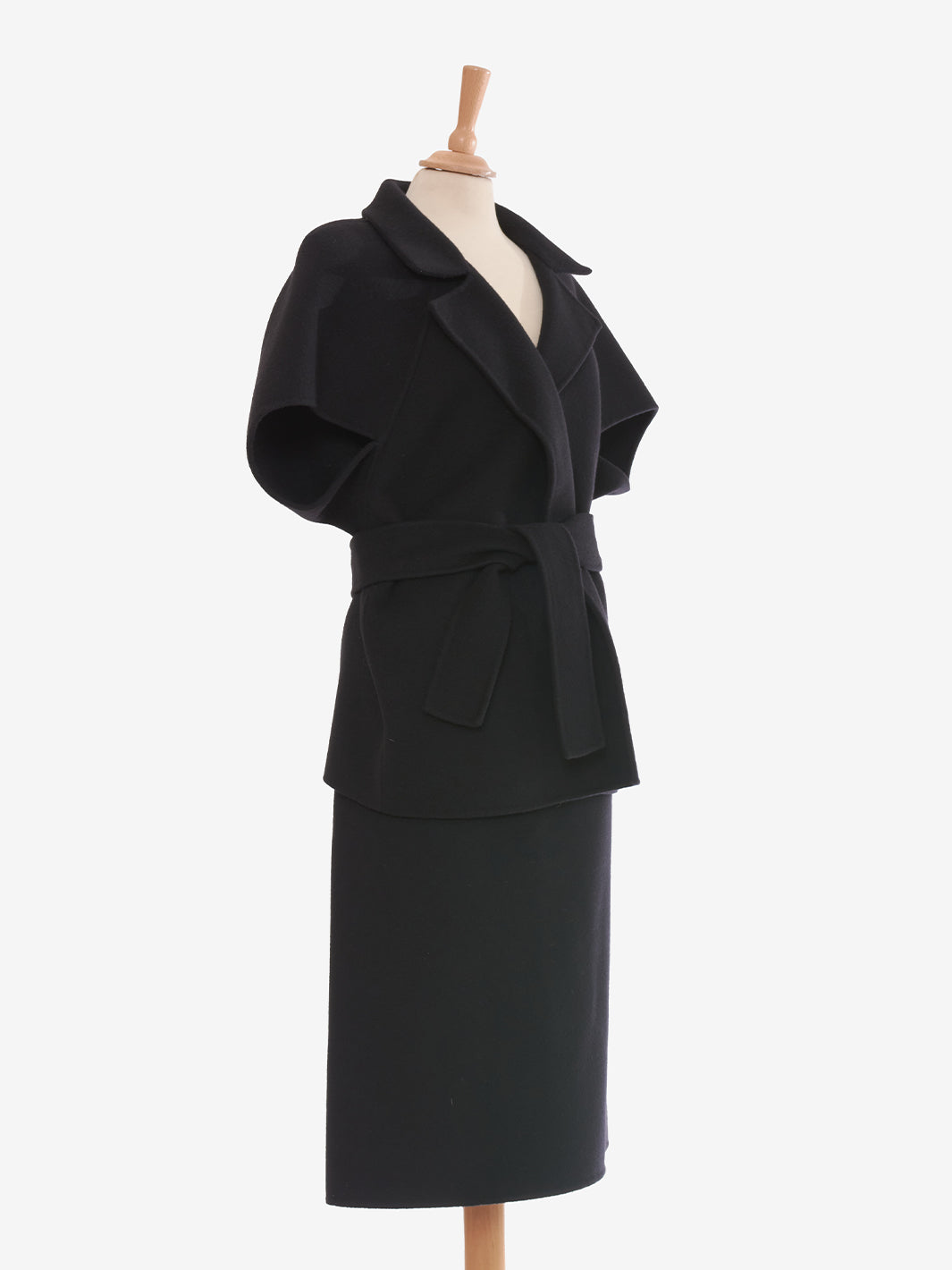 Bottega Veneta Black cashmere suit