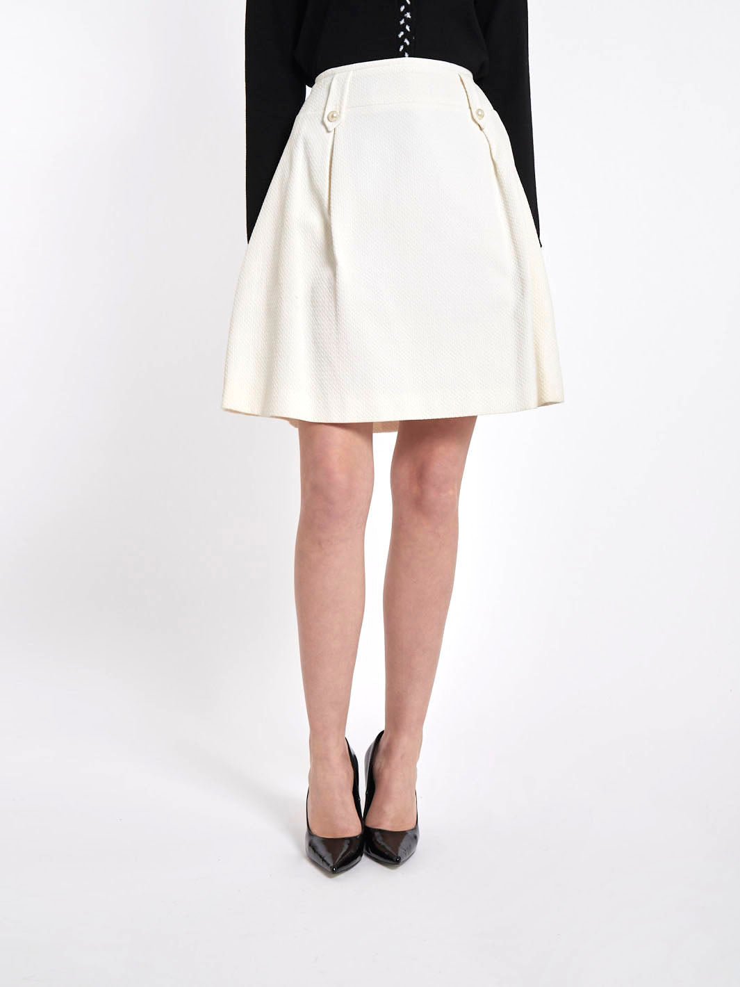 Y2K cream-coloured Chanel over-the-knee skirt