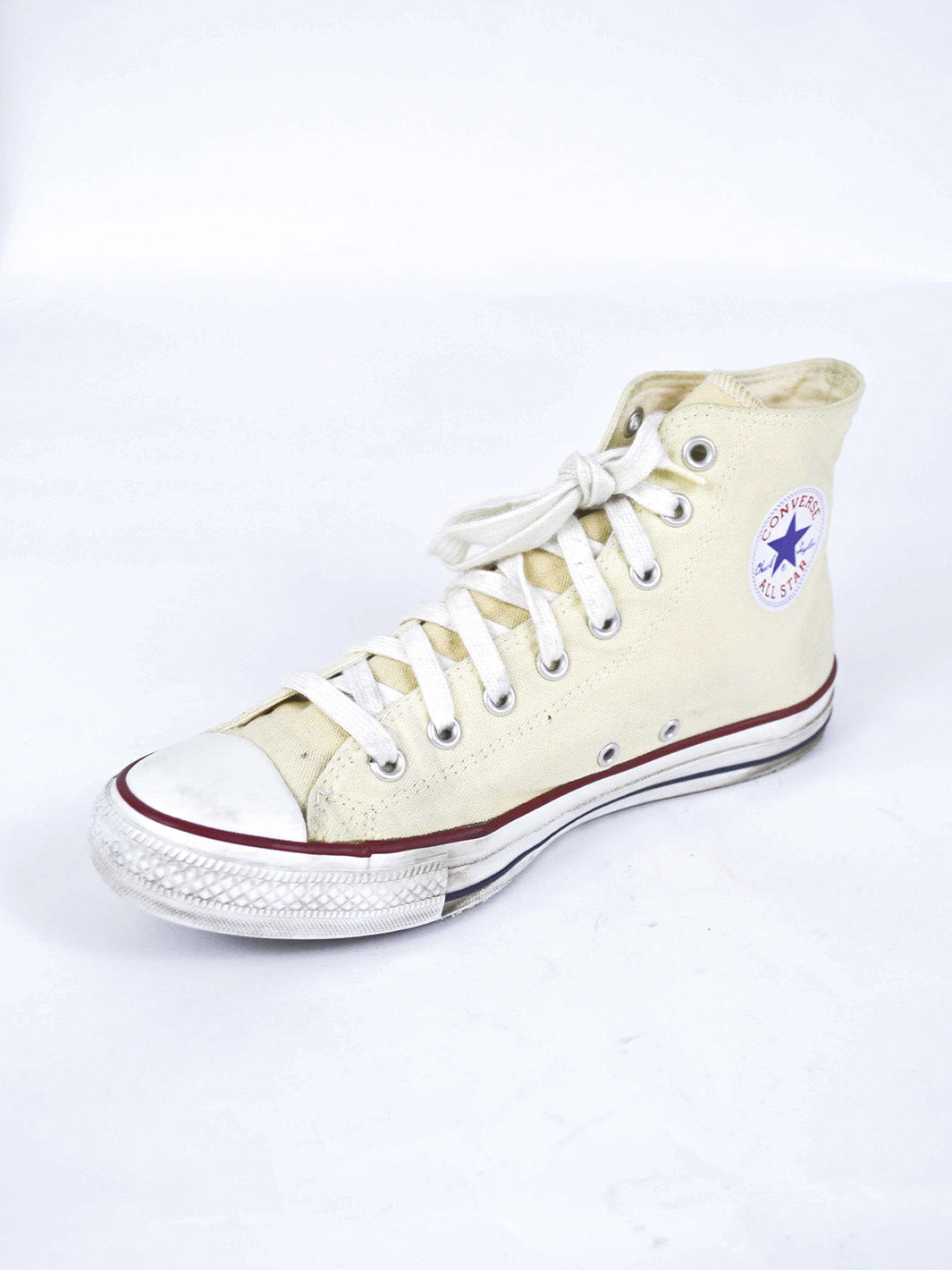 Y2K cream-coloured Converse All Star Chuck Taylor