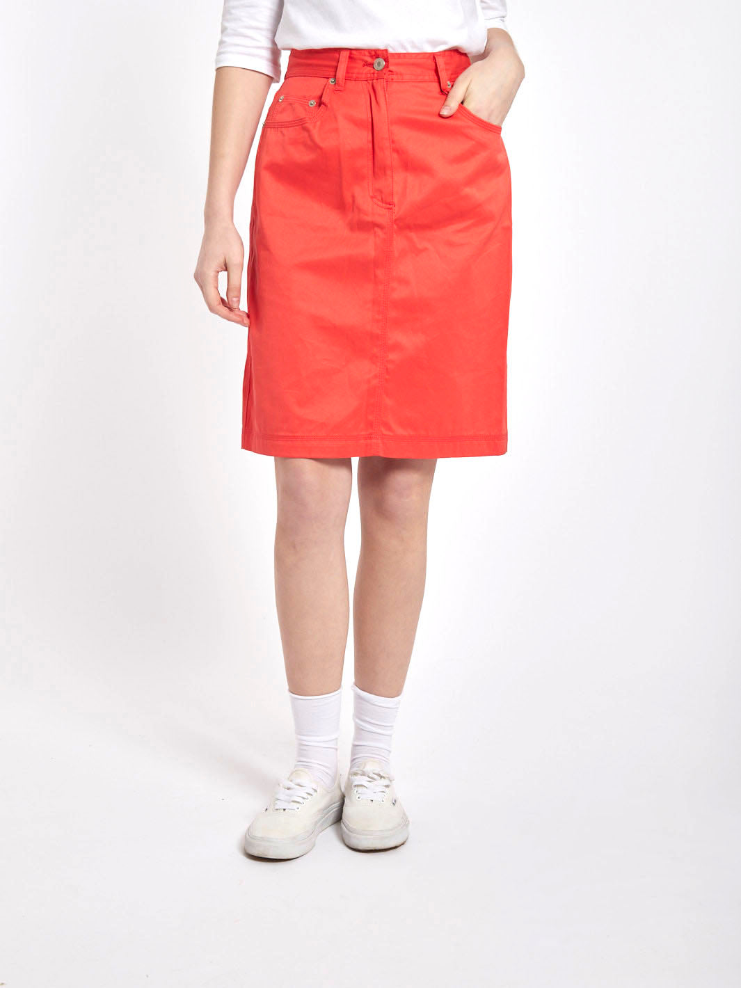 1990s Gucci coral color midi skirt with monogram embroidery