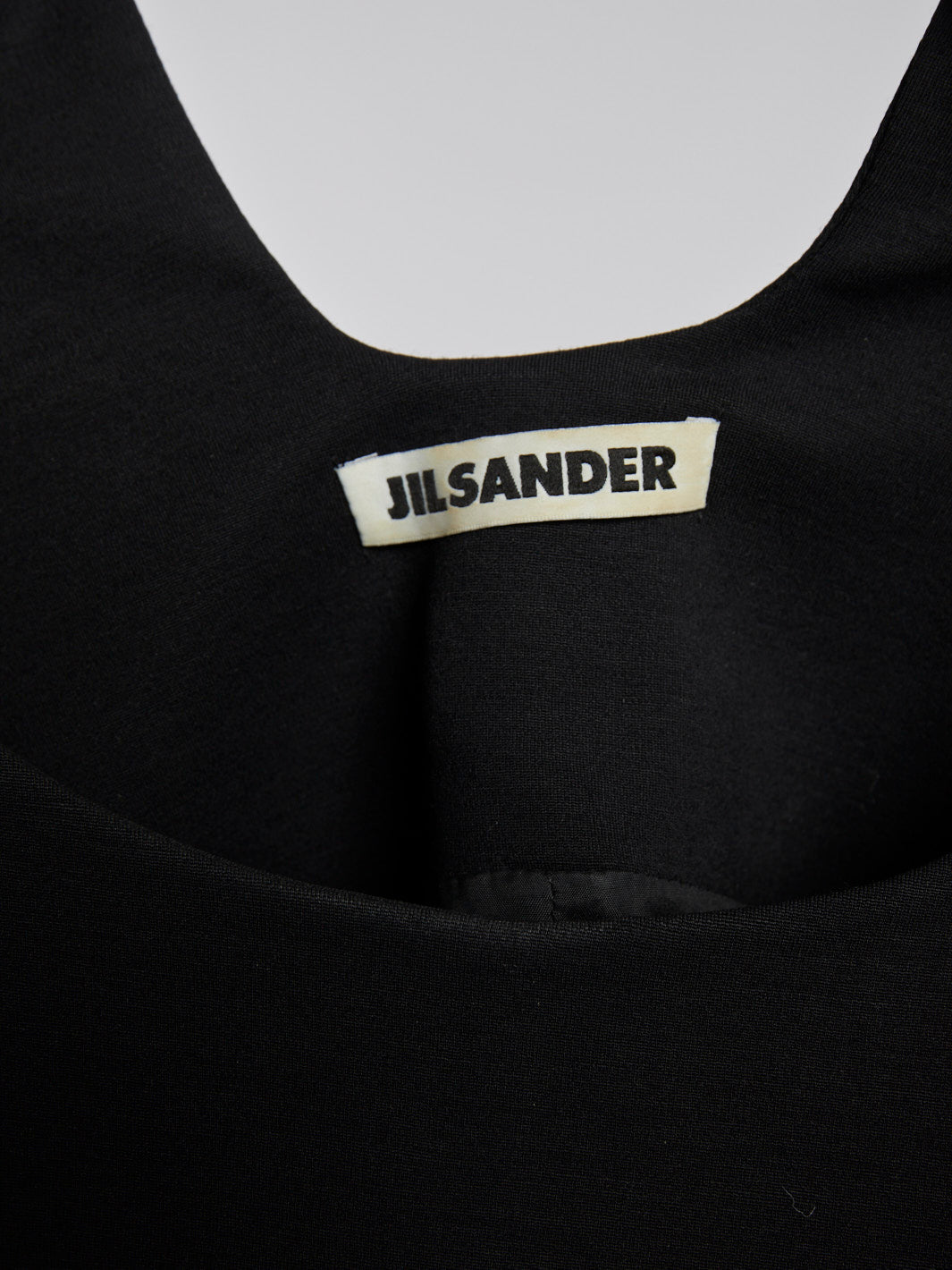 Y2K Jil Sander black sleeveless tunic with opening on the back