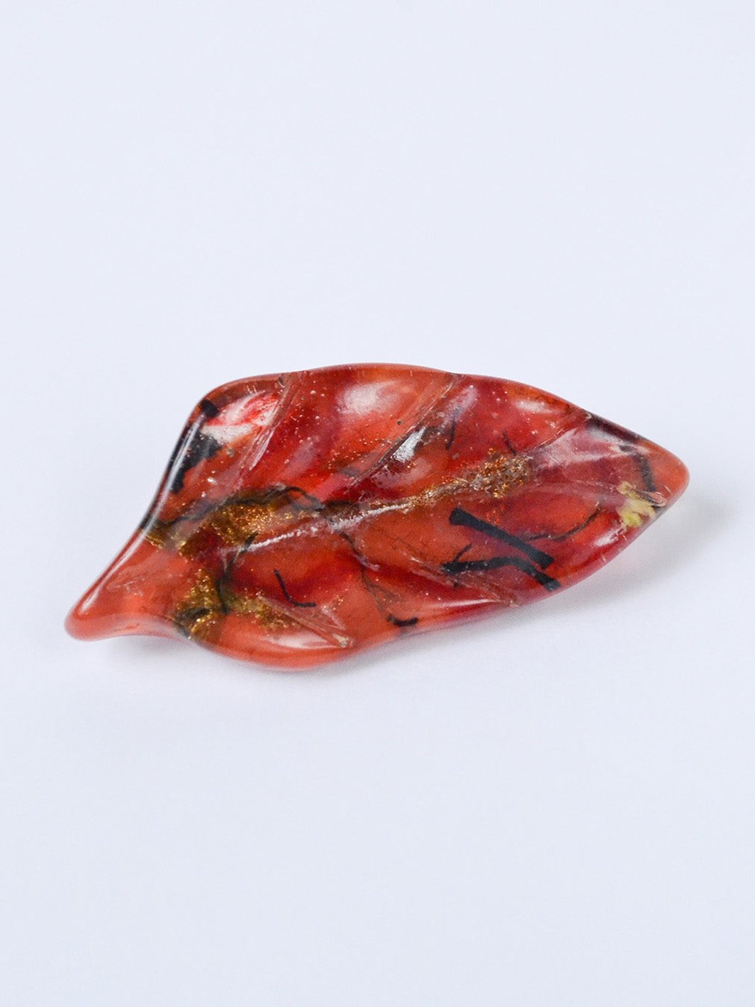 1980s red resin leaf-shaped brooch