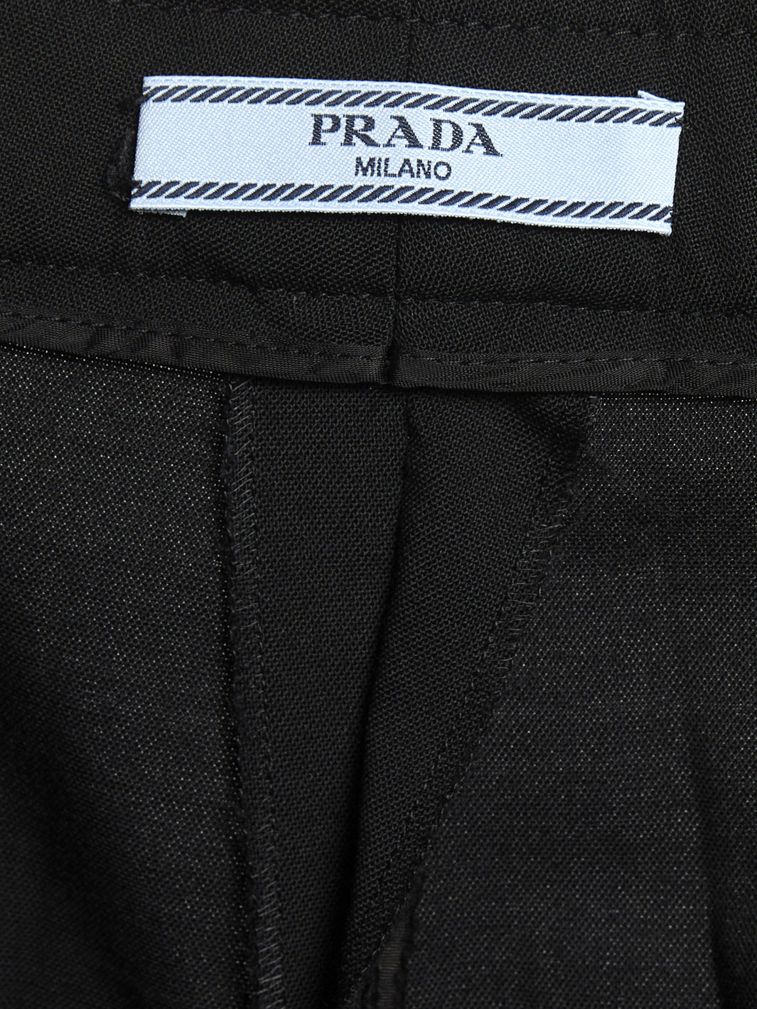 Y2K Prada black cropped woollen pants with buttons on the front