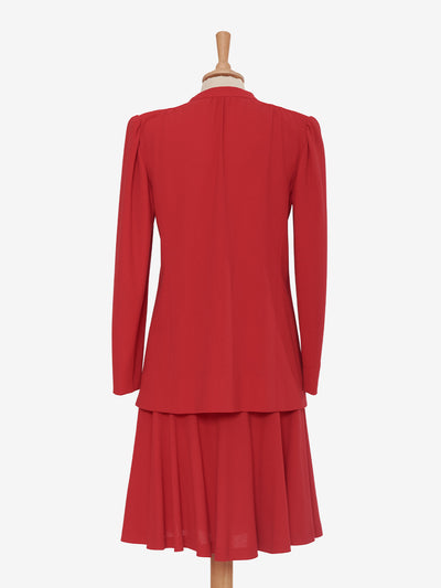 Red wool crepe suit